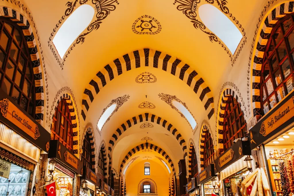 high-arched-yellowish-ceiling